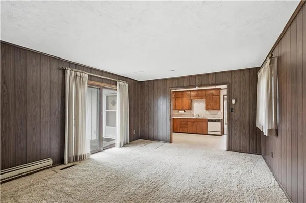 $350,000 | 1074 South 240th Street, Pittsburg, KS 66762