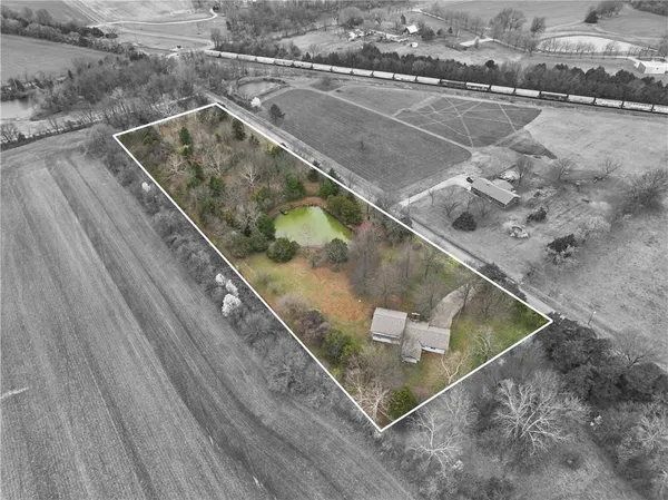 $350,000 | 1074 South 240th Street, Pittsburg, KS 66762