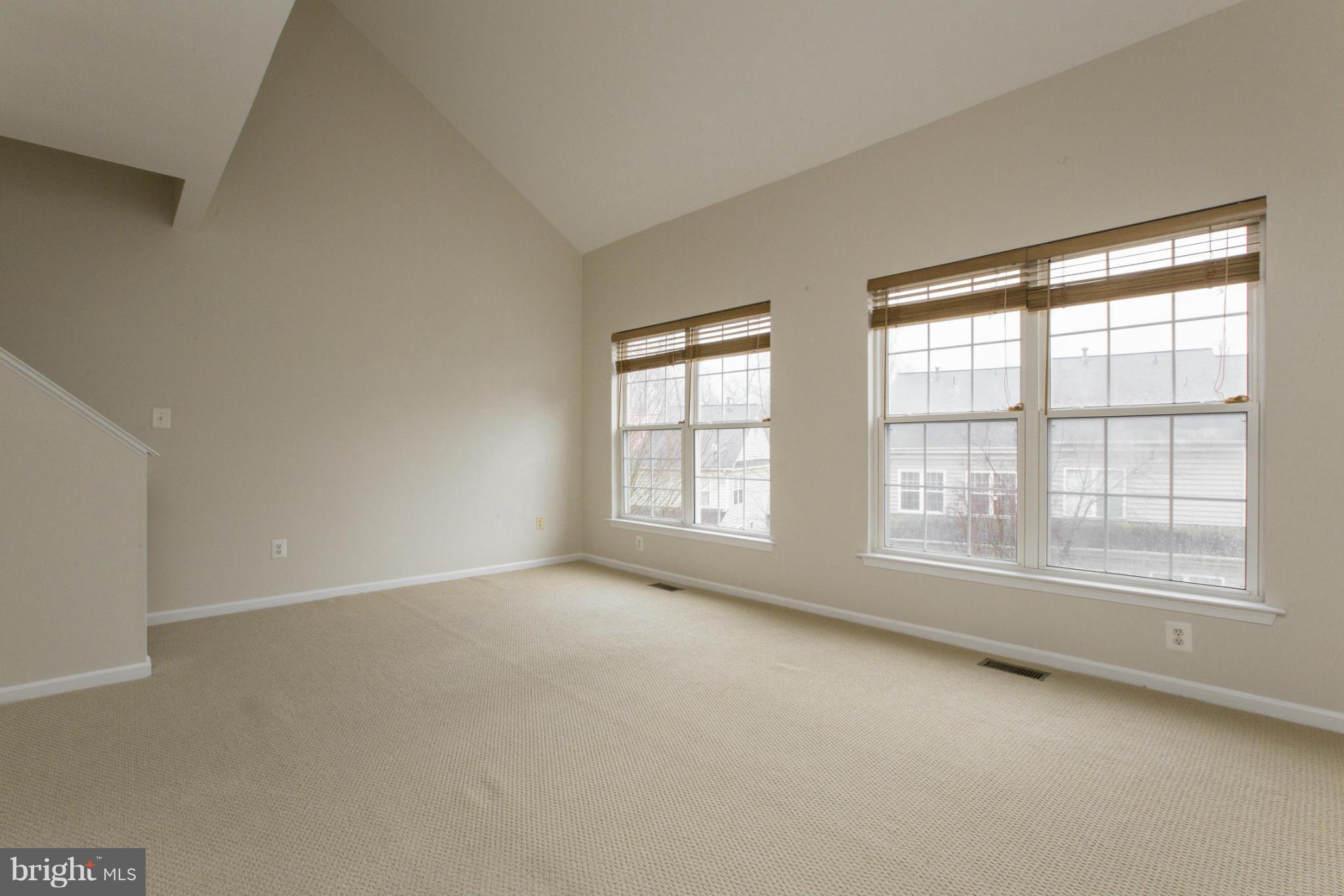 11469 Heritage Commons Way Reston, VA 20194 - Photo 14 of 29 Bedroom (Master)