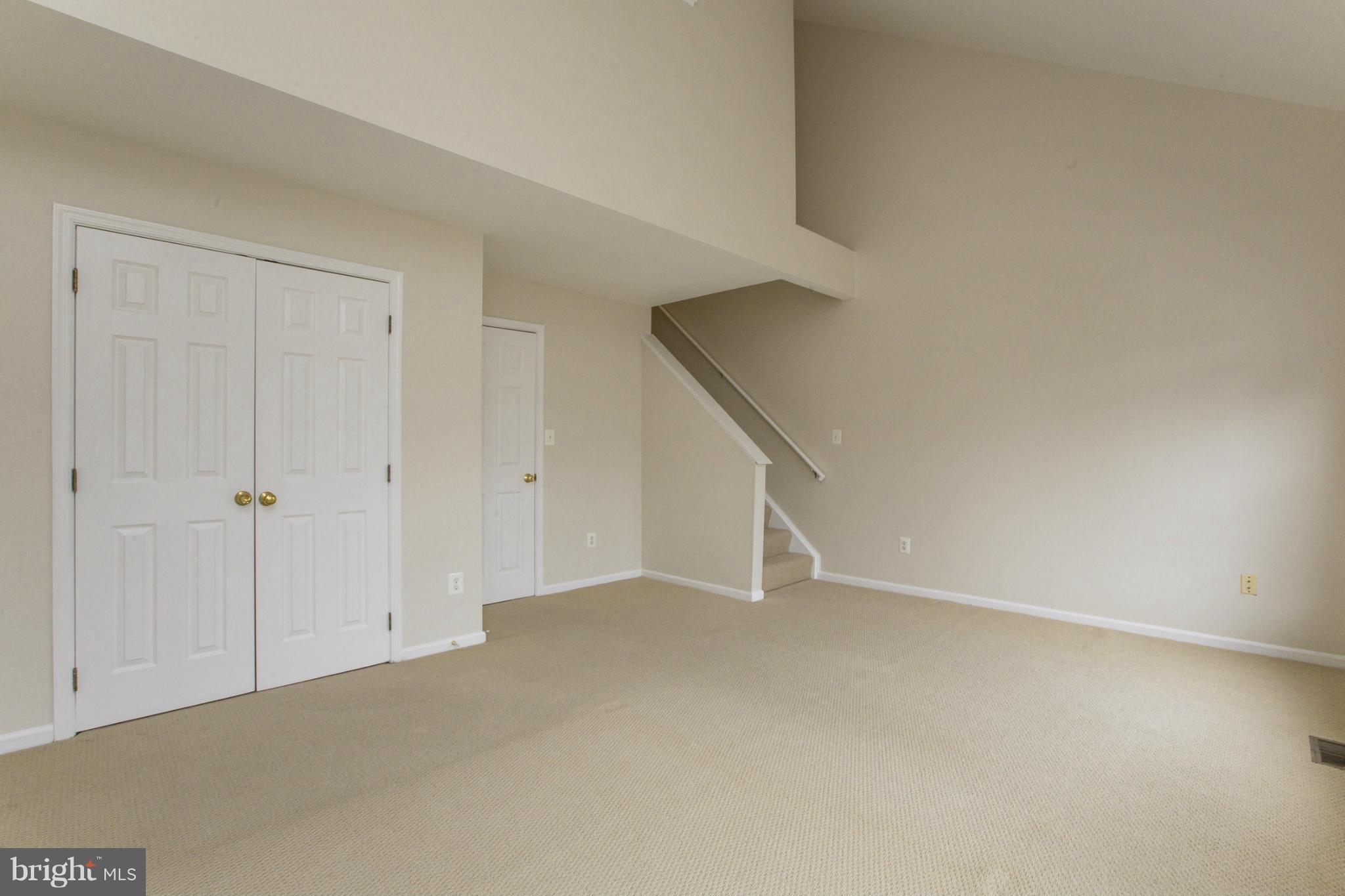 11469 Heritage Commons Way Reston, VA 20194 - Photo 15 of 29 Bedroom (Master)