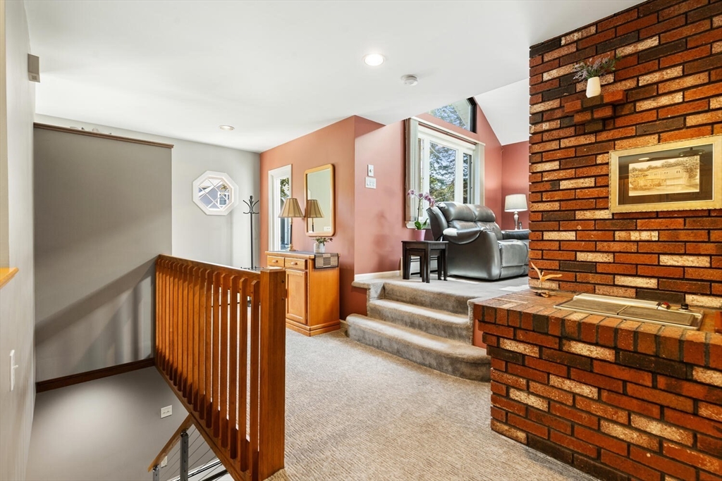 29 Stillman Road Lynnfield, MA 01940 - Photo 11 of 40 Gallery Image 11