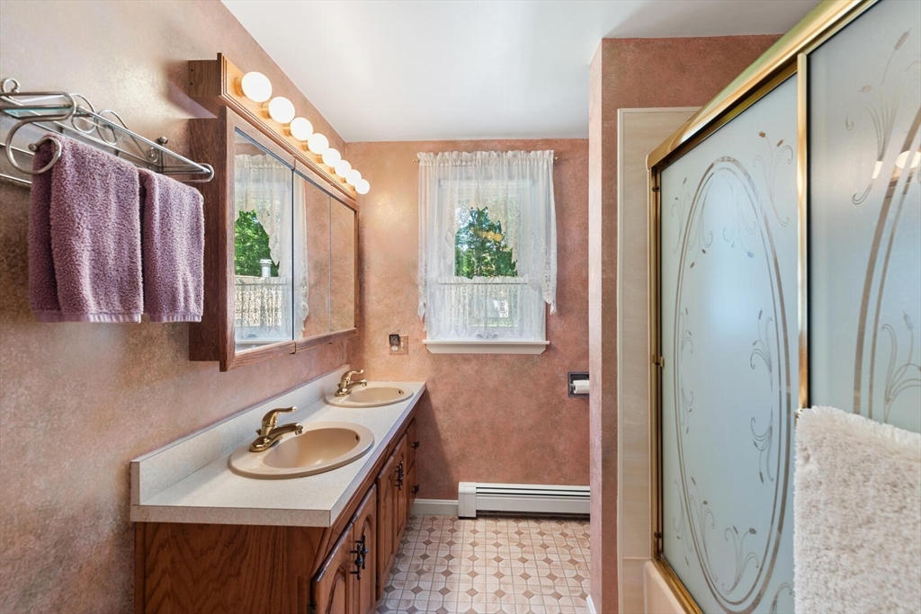 29 Stillman Road Lynnfield, MA 01940 - Photo 29 of 40 Gallery Image 29