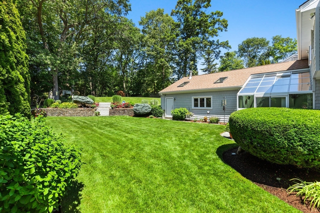 29 Stillman Road Lynnfield, MA 01940 - Photo 33 of 40 Gallery Image 33