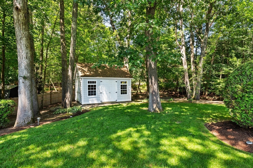 29 Stillman Road Lynnfield, MA 01940 - Photo 35 of 40 Gallery Image 35