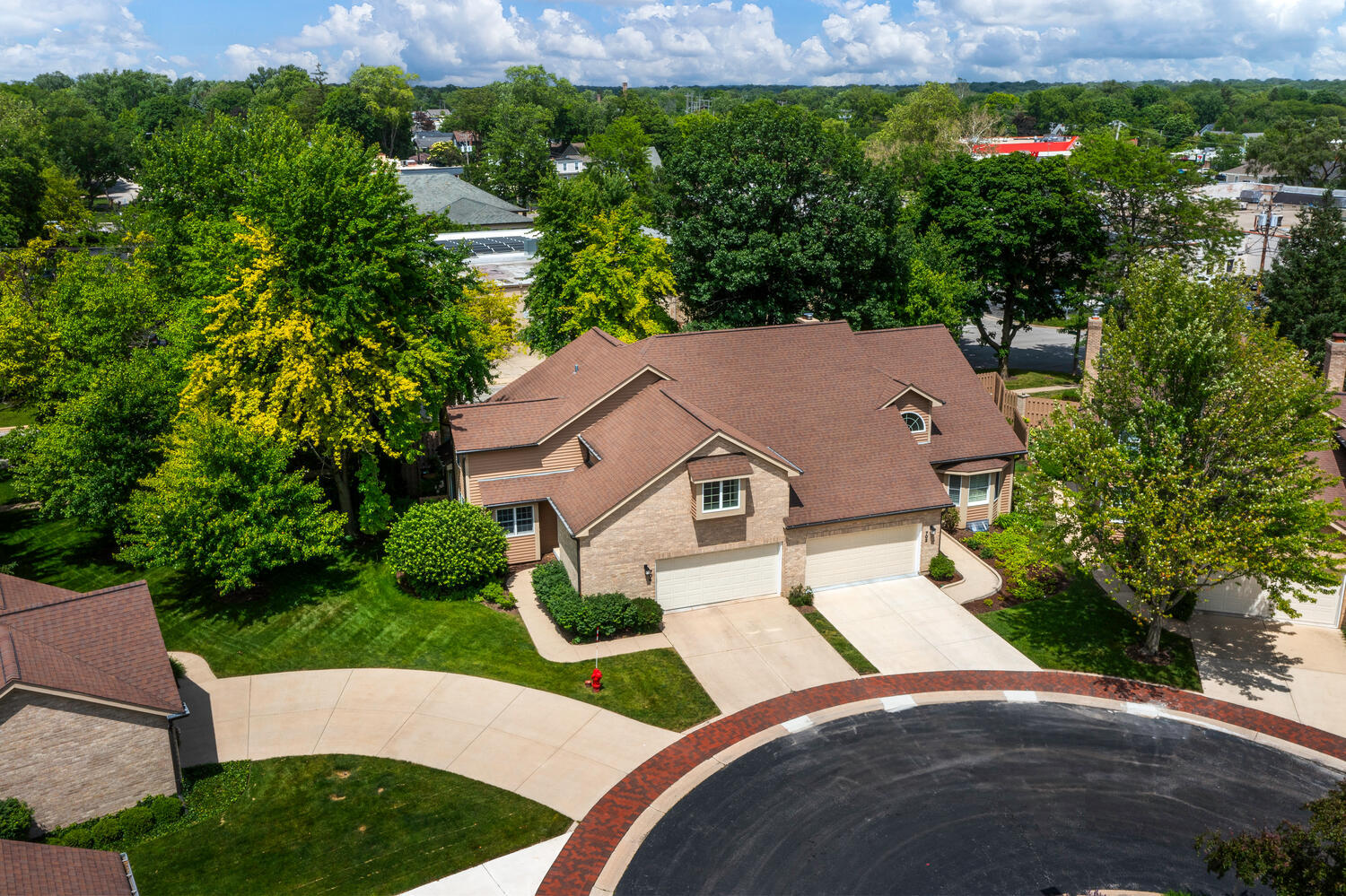 704 Natwill Square Geneva, IL 60134 - Photo 31 of 35 an aerial view of a house with a yard