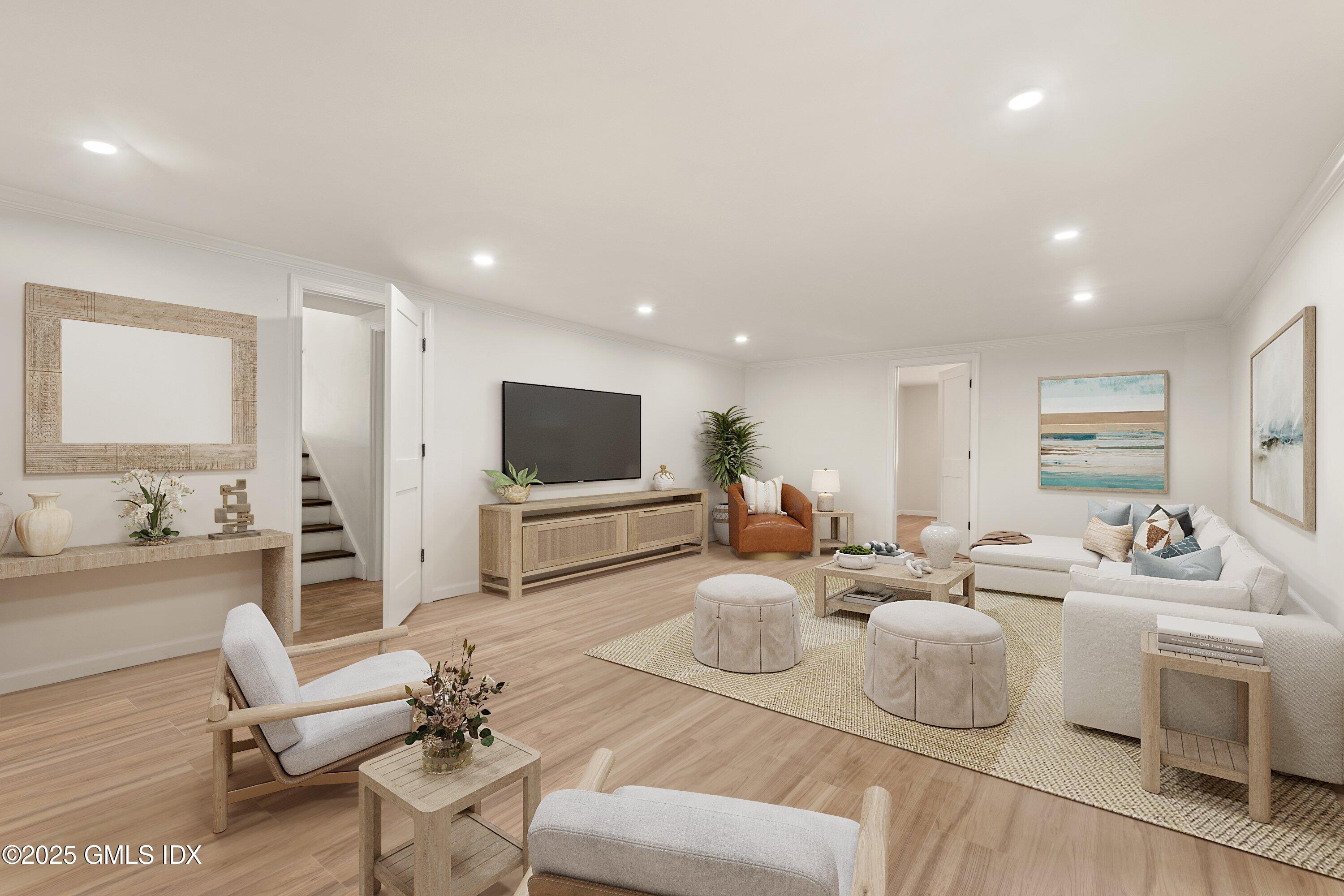 48 Meyer Place Riverside, CT 06878 - Photo 10 of 23 Family Room