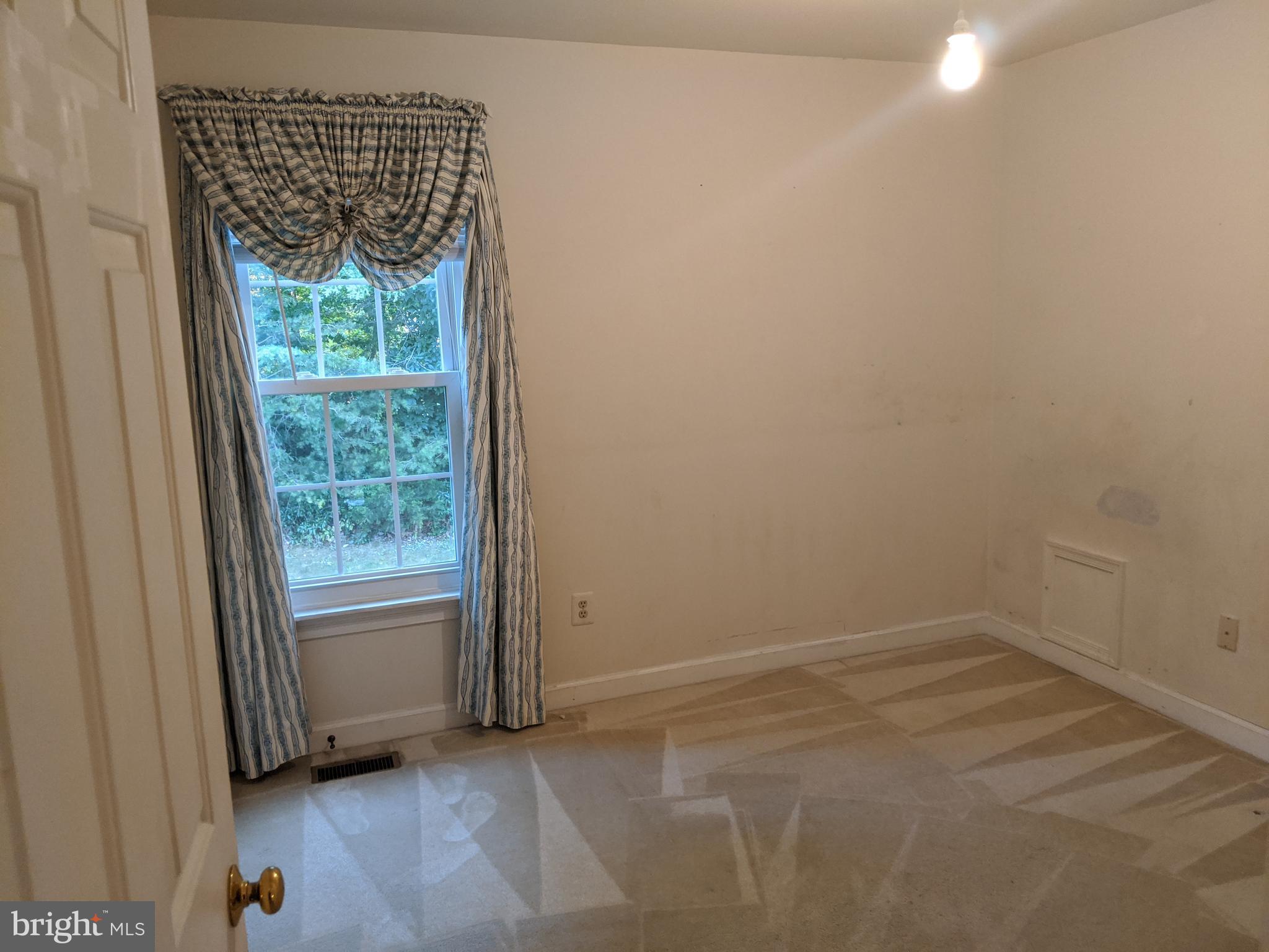 3591 Lions Field Road Triangle, VA 22172 - Photo 11 of 15 Gallery Image 11