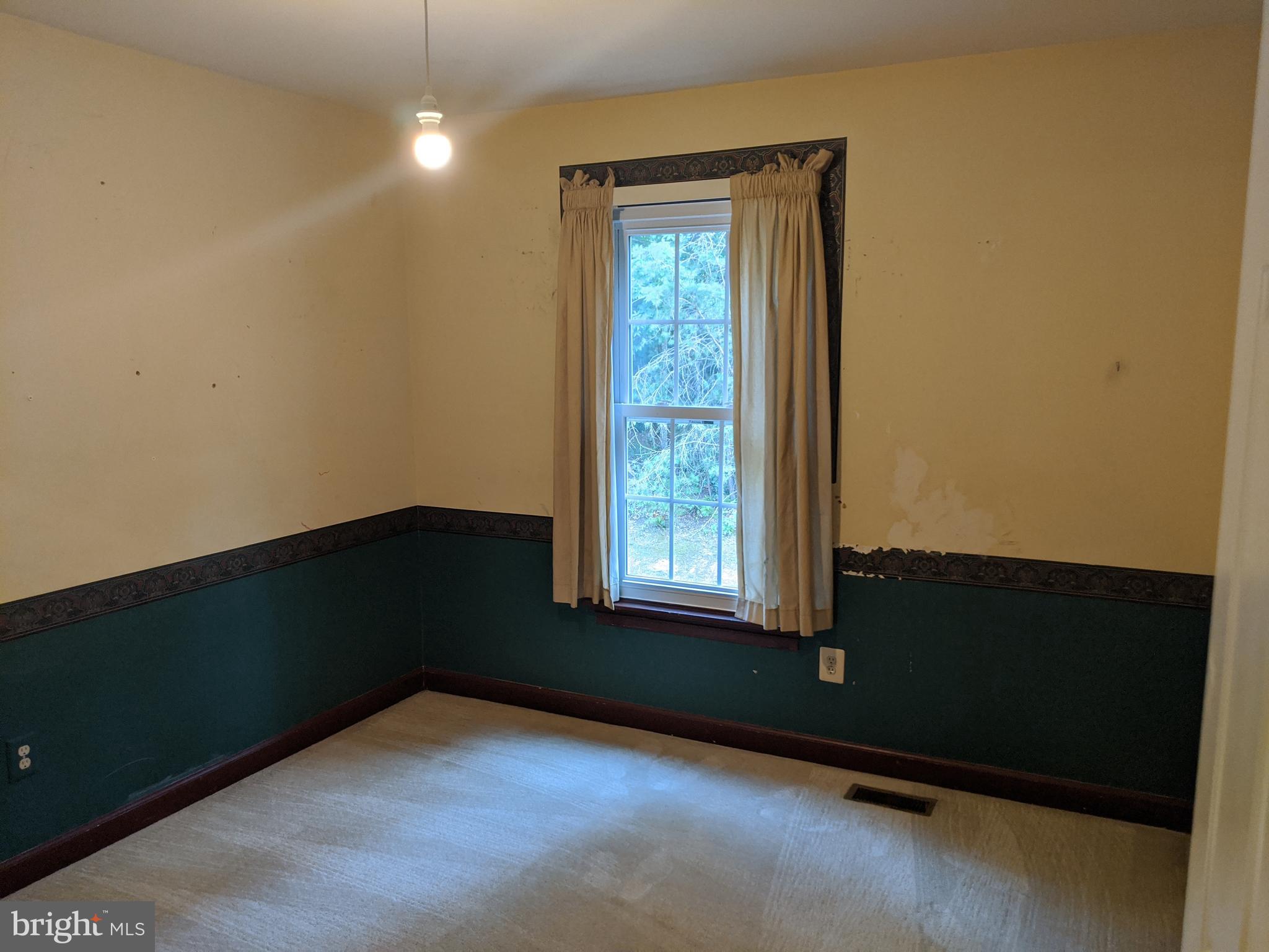 3591 Lions Field Road Triangle, VA 22172 - Photo 12 of 15 Gallery Image 12