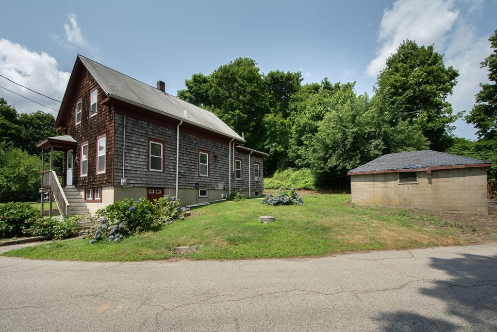 30 Pond Street Hull, MA 02045 - Photo 3 of 15 Gallery Image 3