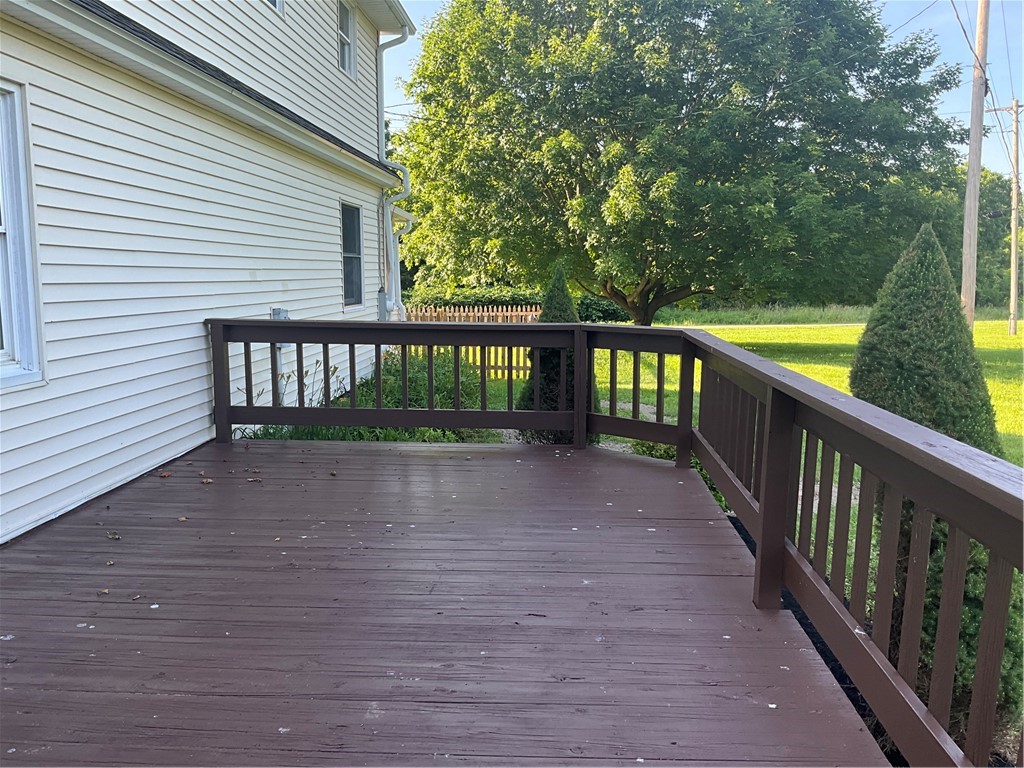 11752 Highway 90 Locke, NY 13092 - Photo 8 of 43 Large deck perfect for entertaining!