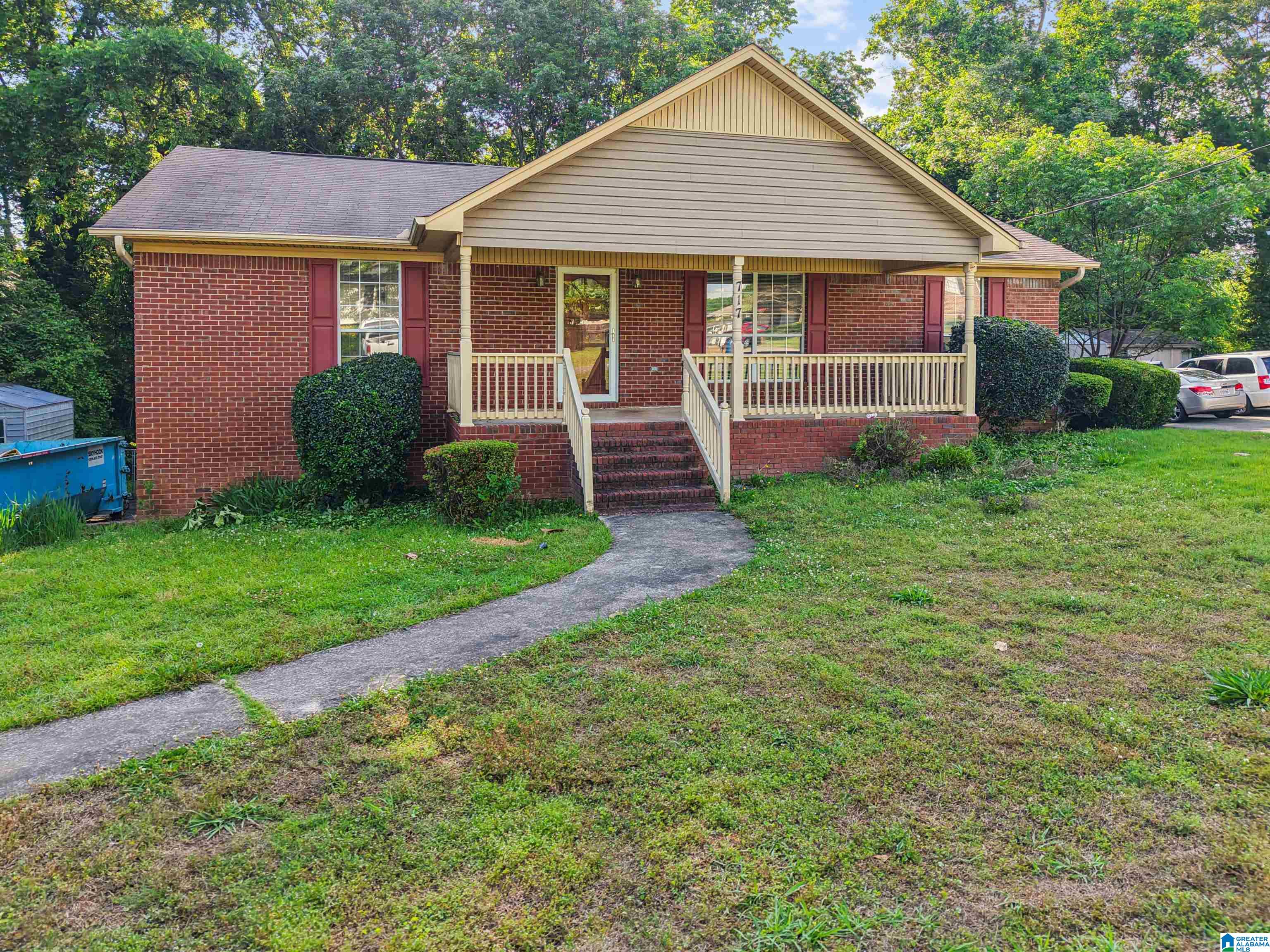 717 Hilltop Road Warrior, AL 35180 - Photo 2 of 33