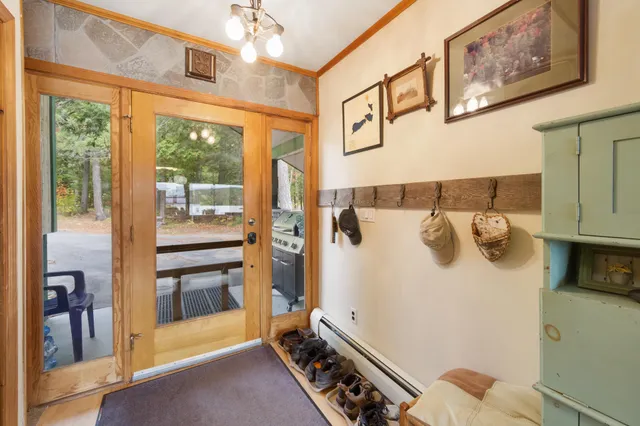 $590,000 | 15 Memory Lane, Lincoln, ME 04457