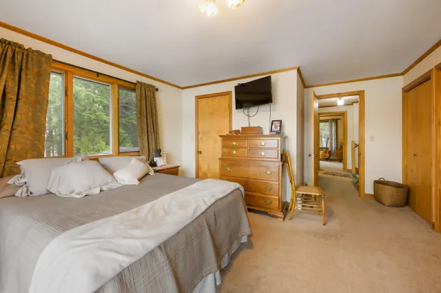 $590,000 | 15 Memory Lane, Lincoln, ME 04457