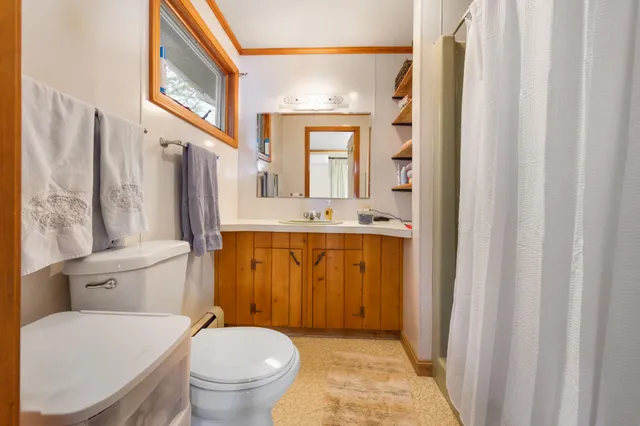 $590,000 | 15 Memory Lane, Lincoln, ME 04457