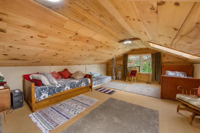 $590,000 | 15 Memory Lane, Lincoln, ME 04457