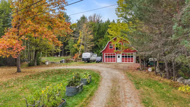 $590,000 | 15 Memory Lane, Lincoln, ME 04457