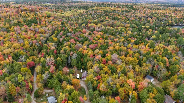 $590,000 | 15 Memory Lane, Lincoln, ME 04457