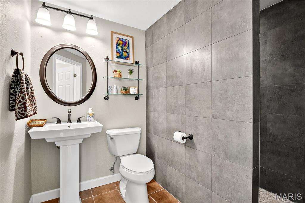 4624 Valleydale Road Godfrey, IL 62035 - Photo 25 of 44