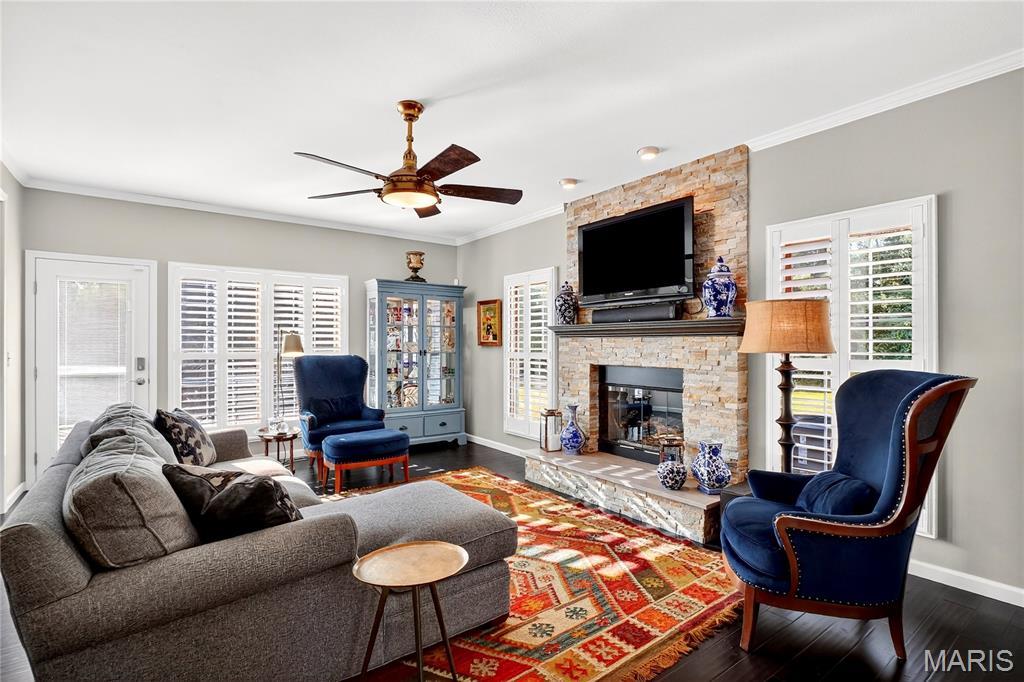 4624 Valleydale Road Godfrey, IL 62035 - Photo 8 of 44