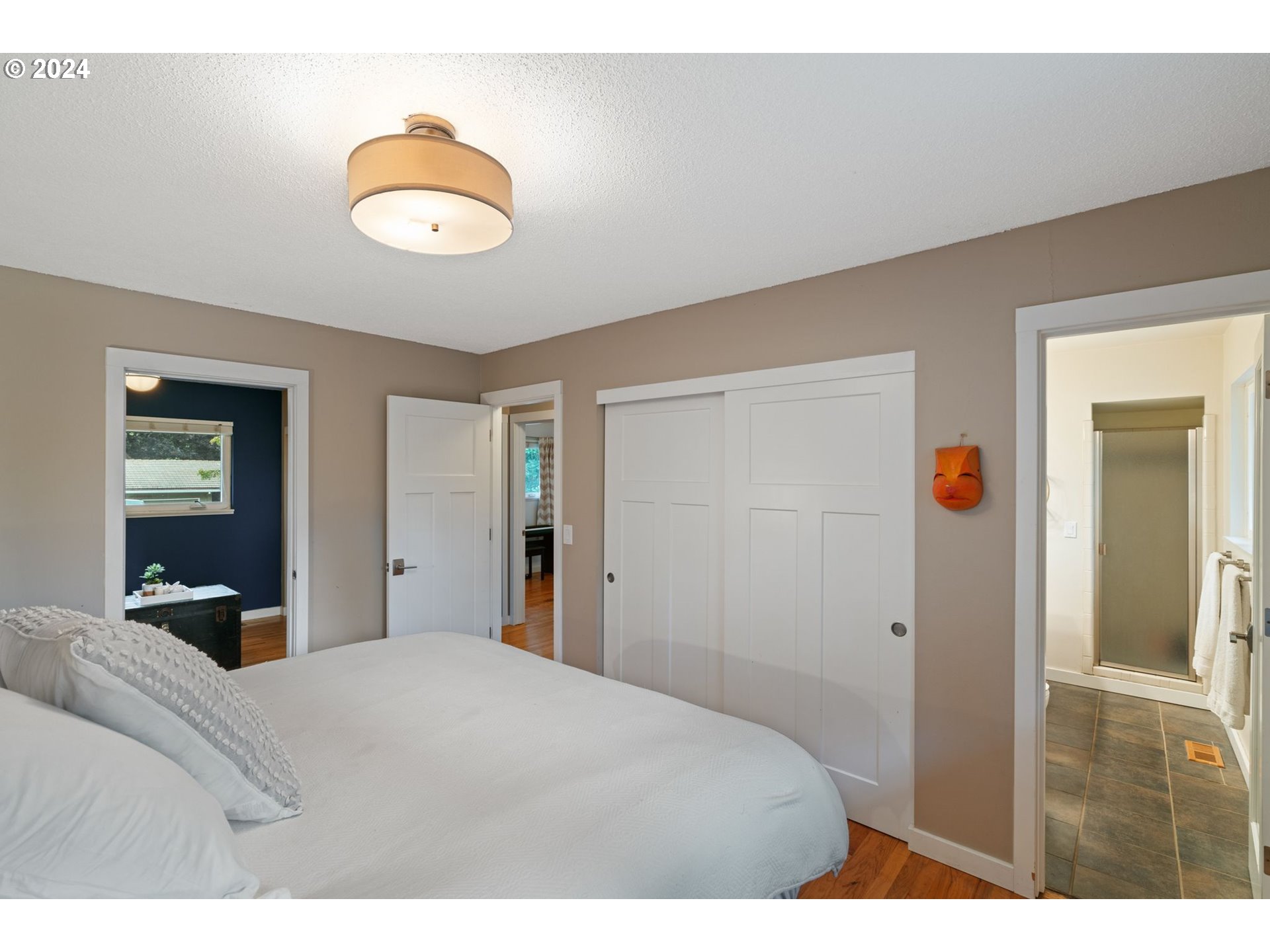 3130 Southwest Ridge Drive Portland, OR 97219 - Photo 22 of 46 Gallery Image 22