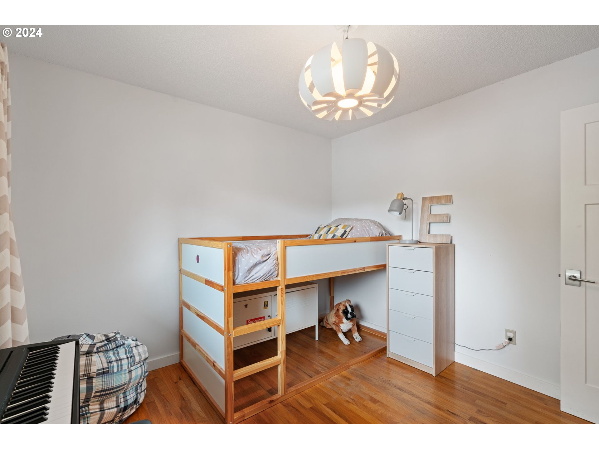3130 Southwest Ridge Drive Portland, OR 97219 - Photo 28 of 46 Gallery Image 28