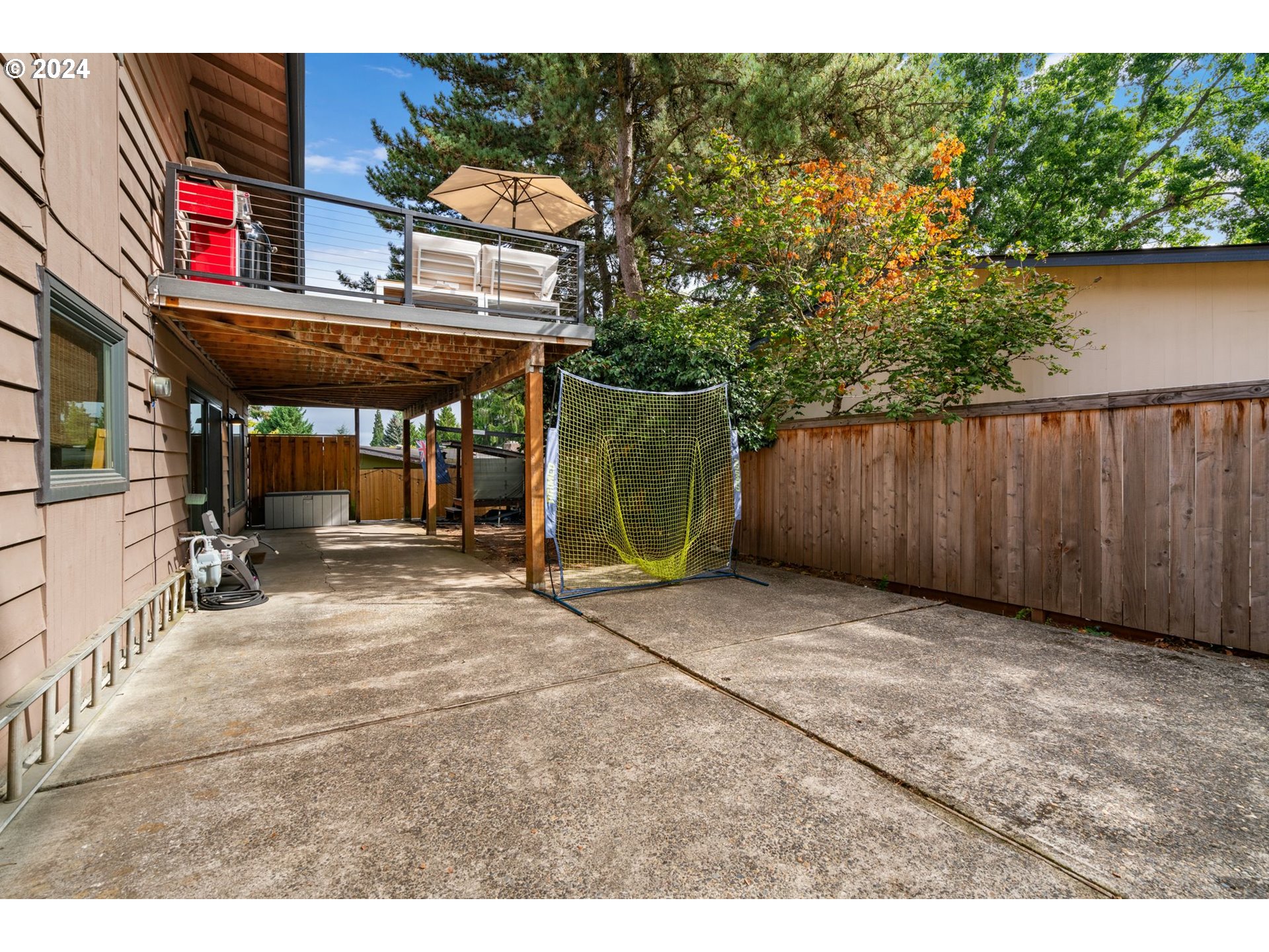 3130 Southwest Ridge Drive Portland, OR 97219 - Photo 40 of 46 Gallery Image 40