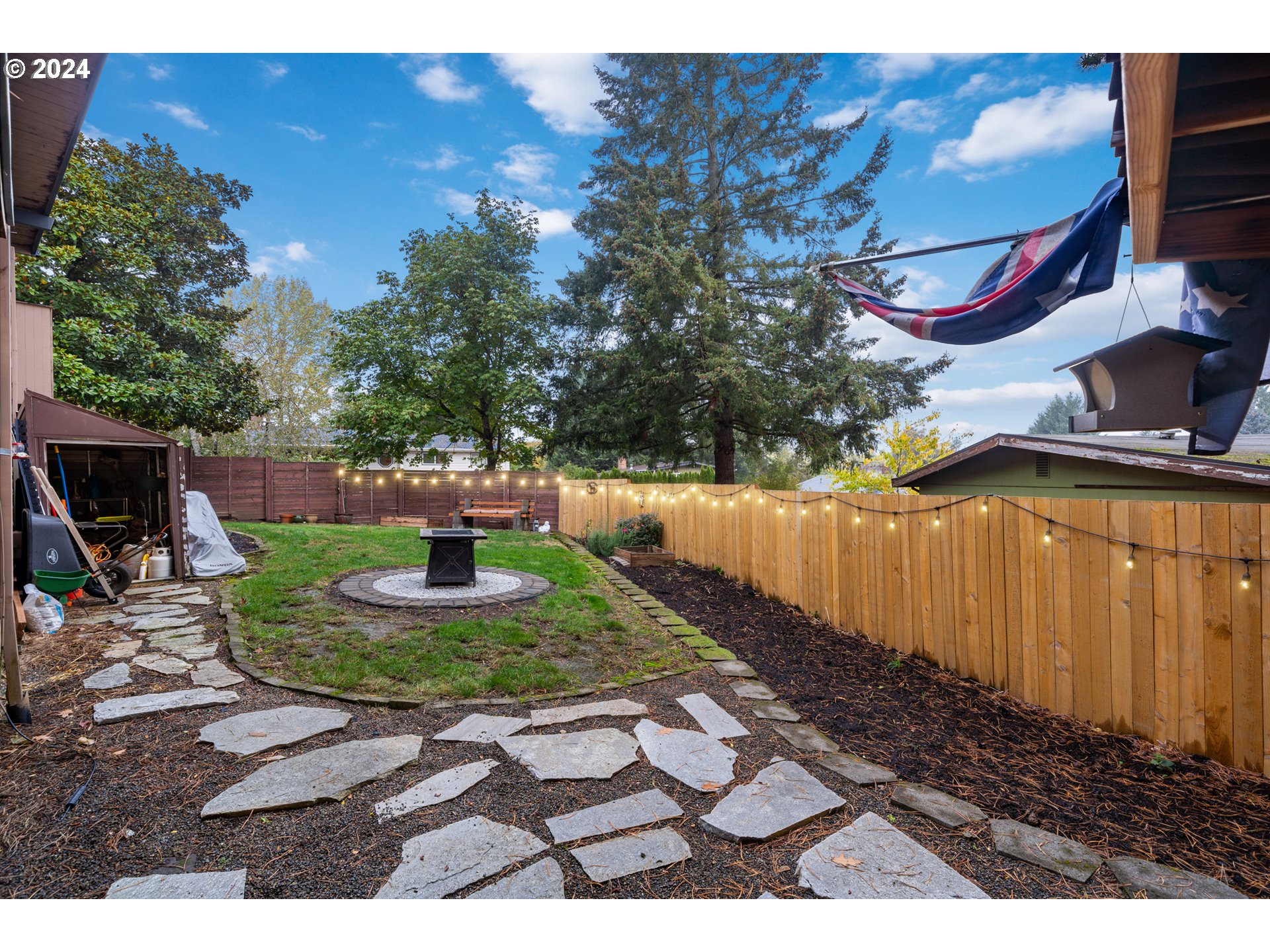 3130 Southwest Ridge Drive Portland, OR 97219 - Photo 43 of 46 Gallery Image 43