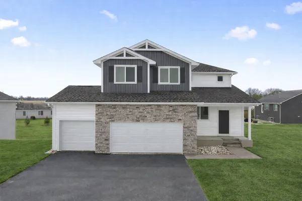 $499,900 | 1337 Orchid Way, New Richmond, WI 54017