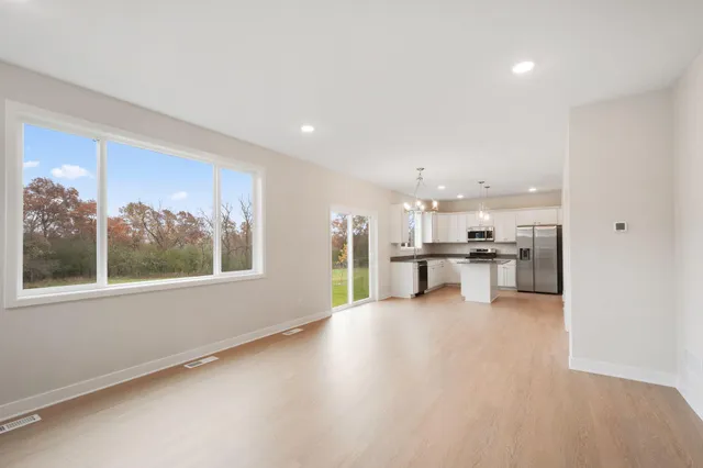 $499,900 | 1337 Orchid Way, New Richmond, WI 54017