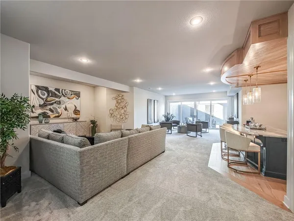 $1,466,315 | 10603 West 173rd Terrace, Overland Park, KS 66221