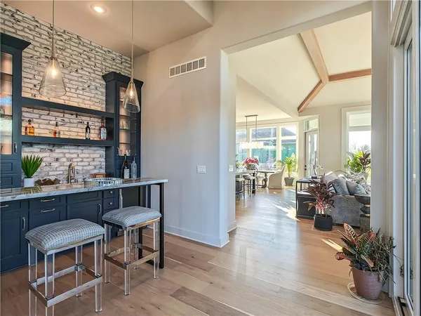 $1,466,315 | 10603 West 173rd Terrace, Overland Park, KS 66221