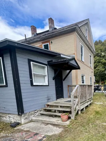 $145,000 | 62-64 Chase Avenue, North Adams, MA 01247