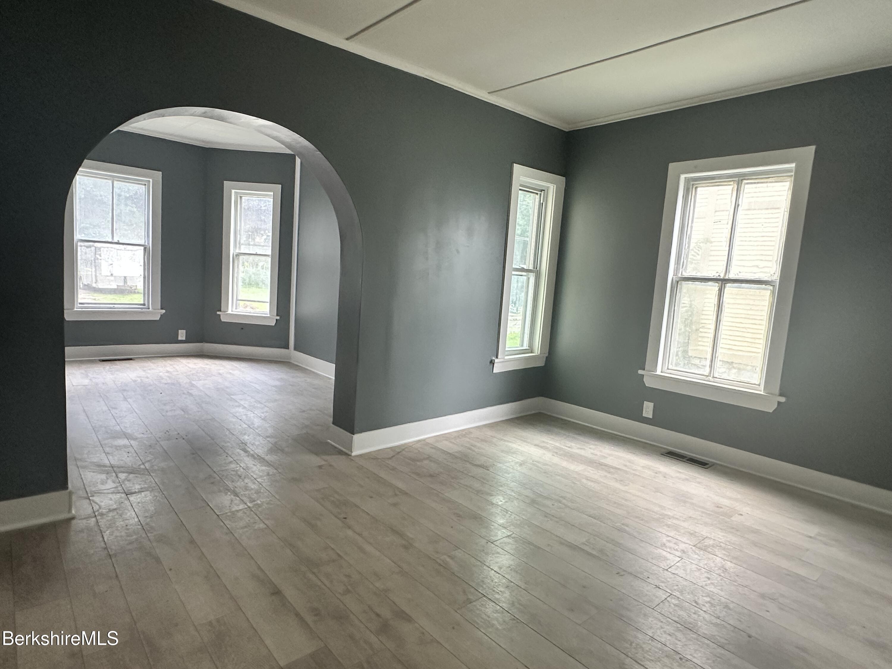 62-64 Chase Avenue North Adams, MA 01247 - Photo 10 of 30 64-1 dining