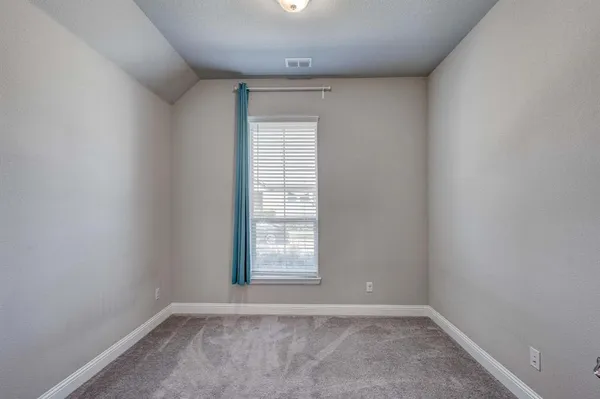 $2,600 | 609 Boardwalk Way, Argyle, TX 76226