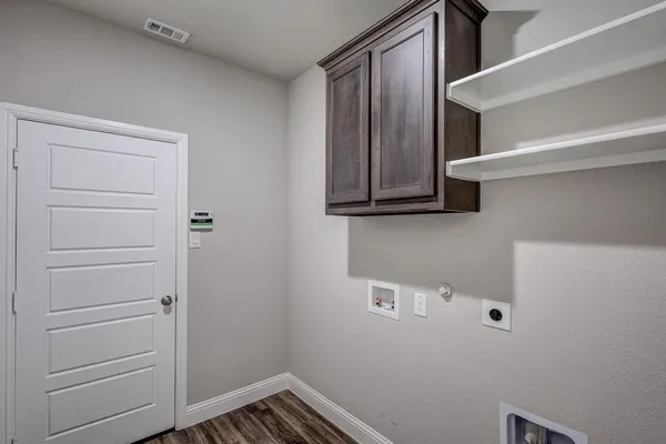 $2,600 | 609 Boardwalk Way, Argyle, TX 76226