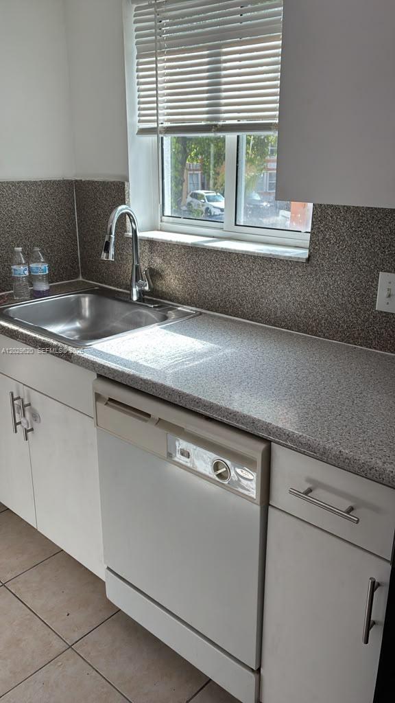 2475 Northwest 16th St Road, Unit 215 Miami, FL 33125 - Photo 11 of 24 Gallery Image 11