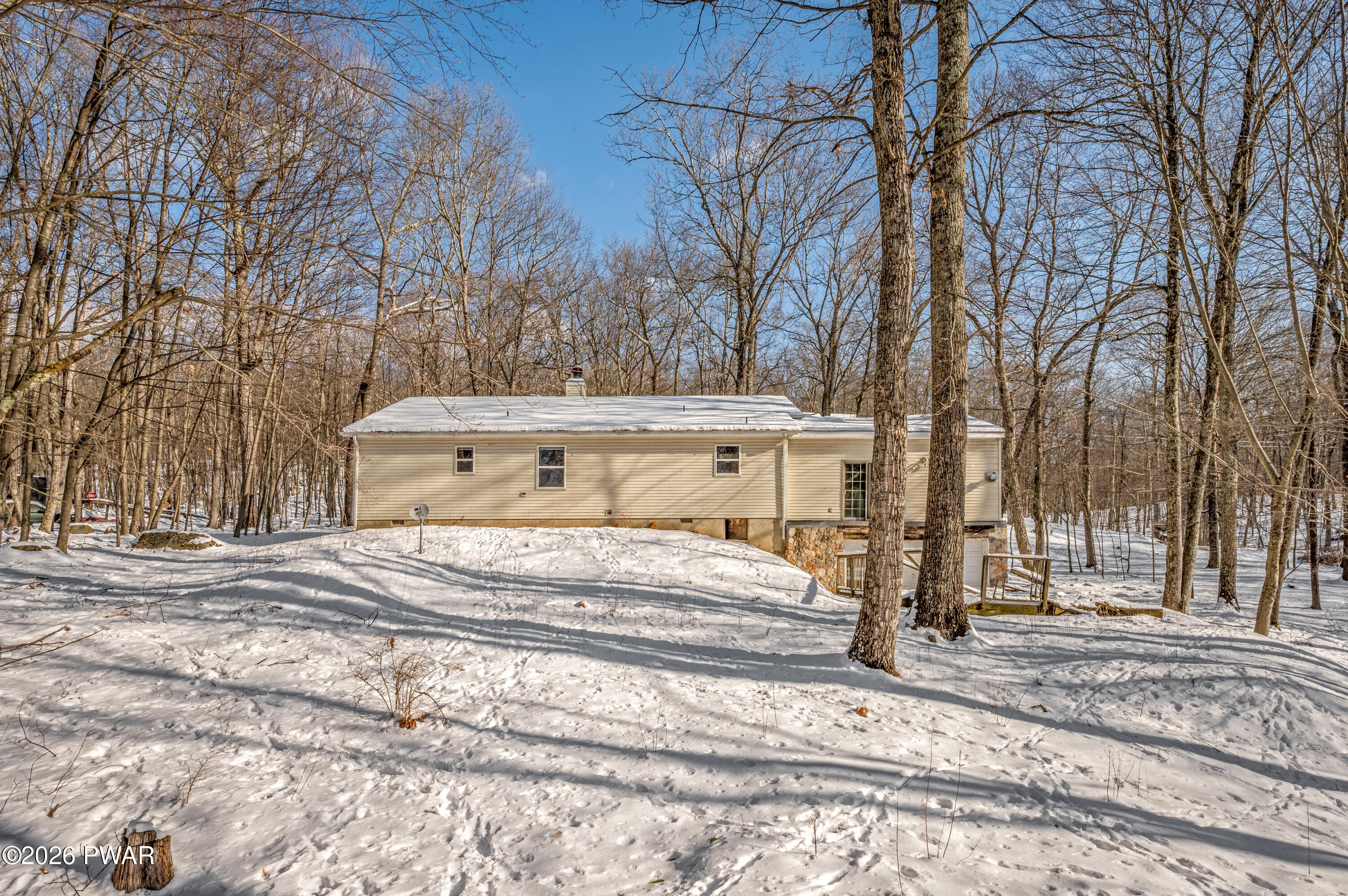 2110 Owl Pass Road Bushkill, PA 18324 - Photo 4 of 19