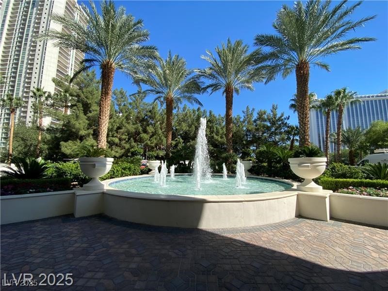 2857 Paradise Road, Unit 2103 Las Vegas, NV 89109 - Photo 50 of 55 View of home's community