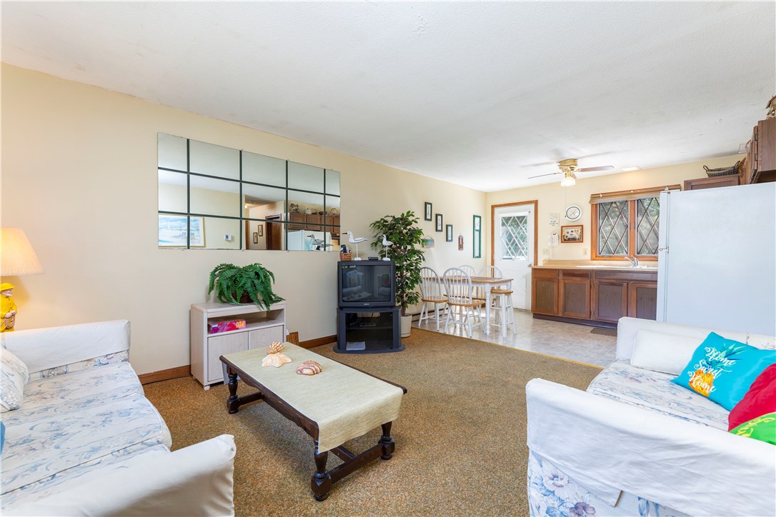 57 Alder Road South Kingstown, RI 02879 - Photo 6 of 23 Gallery Image 6