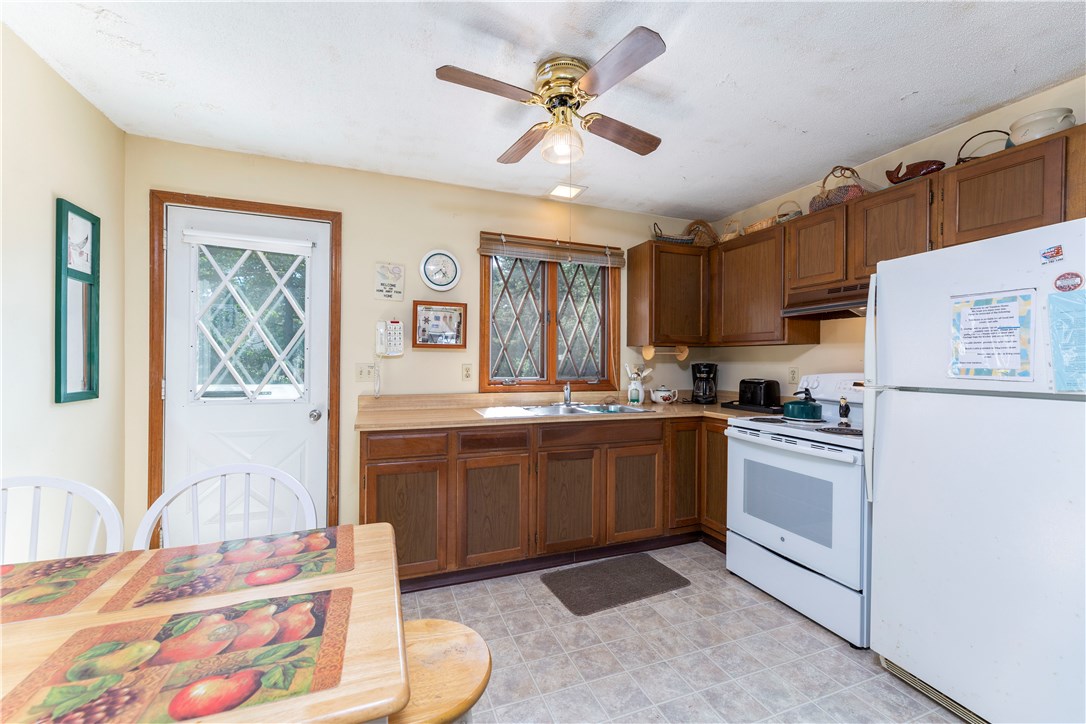 57 Alder Road South Kingstown, RI 02879 - Photo 7 of 23 Gallery Image 7