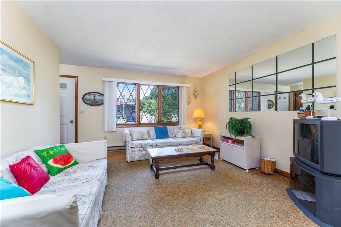 57 Alder Road South Kingstown, RI 02879 - Photo 9 of 23 Gallery Image 9
