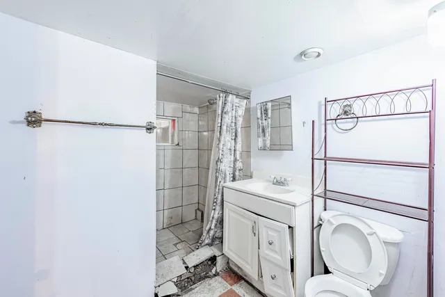 $192,500 | 5948 South Throop Street, Chicago, IL 60636