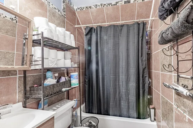 $192,500 | 5948 South Throop Street, Chicago, IL 60636