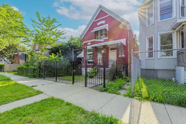 $192,500 | 5948 South Throop Street, Chicago, IL 60636
