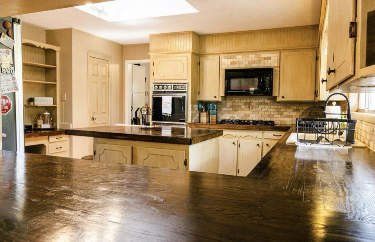 1106 Amarillo Plainview, TX 79072 - Photo 7 of 20 IMG_4054