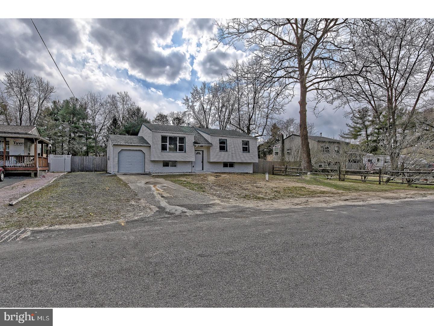 123 West Beach Road Williamstown, NJ 08094 - Photo 2 of 25 Gallery Image 2