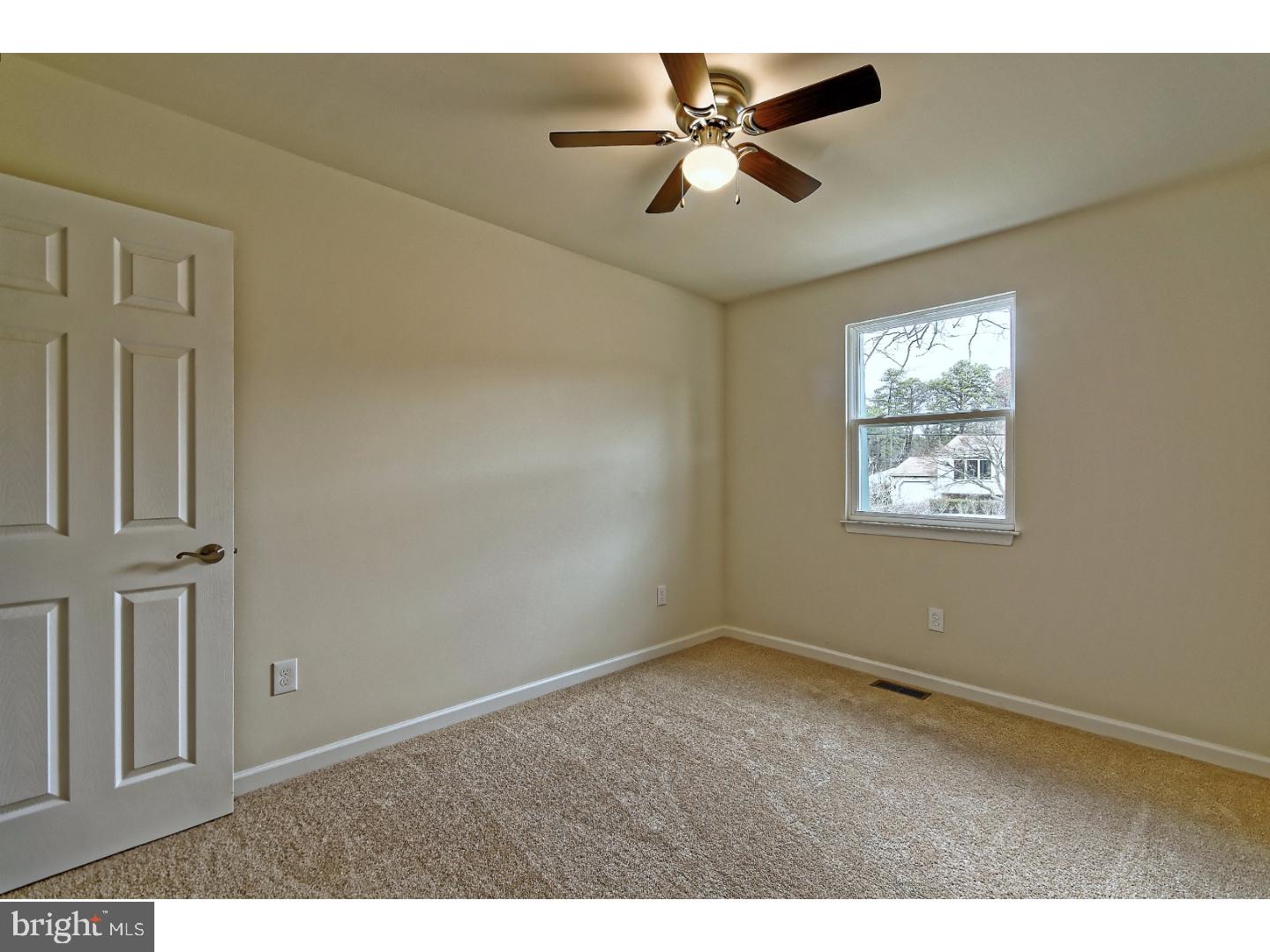 123 West Beach Road Williamstown, NJ 08094 - Photo 14 of 25 Gallery Image 14