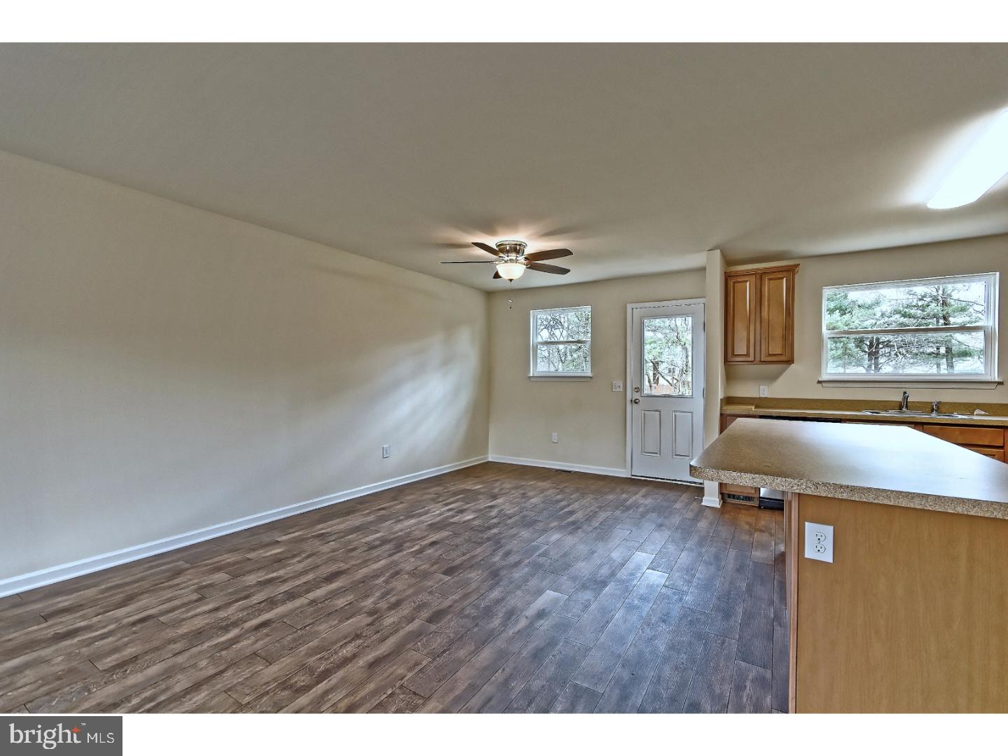123 West Beach Road Williamstown, NJ 08094 - Photo 7 of 25 Gallery Image 7