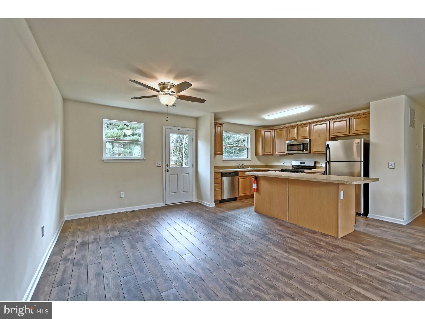 123 West Beach Road Williamstown, NJ 08094 - Photo 8 of 25 Gallery Image 8