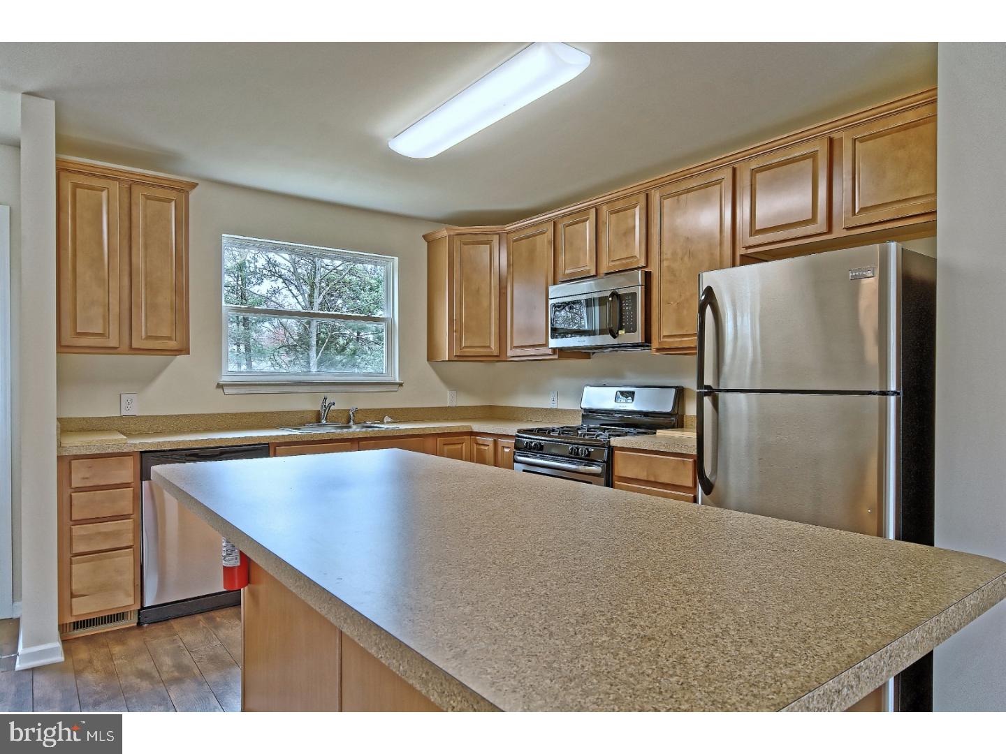 123 West Beach Road Williamstown, NJ 08094 - Photo 9 of 25 Gallery Image 9